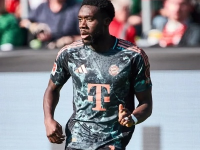 皇马诚意不足，戴维斯转会疑云重重，或将放弃转投拜仁，完成续约承诺