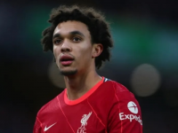 皇马明夏免签阿诺德计划曝光，英媒称冬窗不会报价，免签最过瘾！