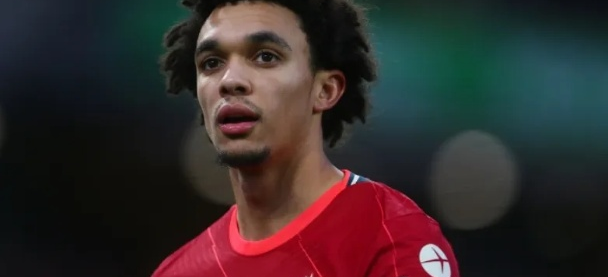 皇马明夏免签阿诺德计划曝光，英媒称冬窗不会报价，免签最过瘾！