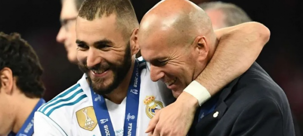 36岁本泽马考虑本赛季结束后退役，已同意回归皇马担任大使，传奇前锋的告别与新的征程