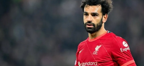 前埃及国脚揭秘，萨拉赫如何用实力为利物浦施压，无他红军难领跑英超