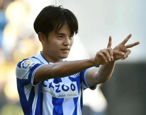 亚洲足球市场风云再起，久保健英以5000万欧元身价领跑，金玟哉紧随其后