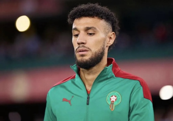 阿莫林，没穿LGBT夹克是全队决定，共同支持马兹拉维，不让一人独自面对挑战